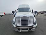 Used 2019 Freightliner Cascadia Sleeper Cab 6x4, Semi Truck for sale #807212 - photo 4