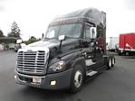 Used 2019 Freightliner Cascadia Sleeper Cab 6x4, Semi Truck for sale #826409 - photo 1