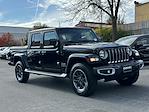 Used 2022 Jeep Gladiator Overland Crew Cab 4x4, Pickup for sale #5U9029A - photo 36