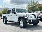 Used 2023 Jeep Gladiator Sport Crew Cab 4x4, Pickup for sale #E1M0115 - photo 37