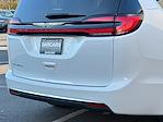 Used 2022 Chrysler Pacifica Touring L FWD, Minivan for sale #E1M0119 - photo 9