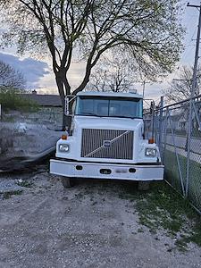 Used 1998 Volvo WG 4x2, Dump Truck for sale #BRY0Ap9E299573 - photo 1
