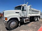 Used 2015 Mack CHU613 6x4, Dump Truck for sale #JCT0B0Vs111504 - photo 4