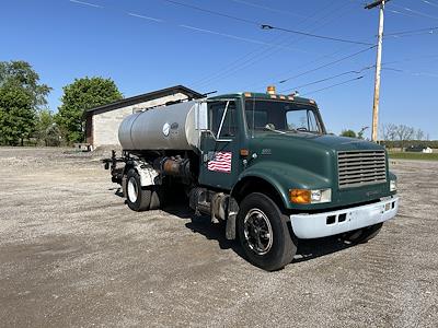 Used 1982 International 4700 4x2, Tanker Truck for sale #JHY0viYd445399 - photo 1