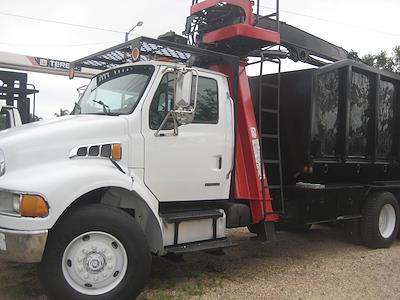 Used 2005 Sterling Acterra 6x4, Grapple Truck for sale #RBR0MfZs416971 - photo 1
