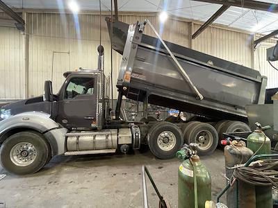 Used 2016 Kenworth T880, Dump Truck for sale #RWV0L1W071445 - photo 1