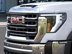 New 2025 GMC Sierra 2500 SLT Crew Cab 4x4, Pickup for sale #BG14150 - photo 13