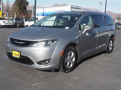 Used 2017 Chrysler Pacifica Touring Plus FWD, Minivan for sale #8110A - photo 2