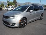 Used 2018 Chrysler Pacifica Touring Plus FWD, Minivan for sale #C9068C - photo 4