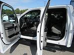 Used 2019 Ford F-550 Crew Cab 4x4, Dovetail Landscape for sale #R-29515 - photo 9