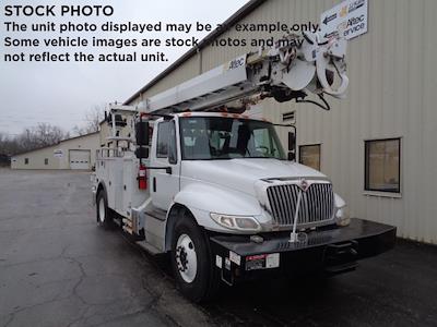 2017 ALTEC DM47B-TR Digger Derrick for sale #1017523336 - photo 1