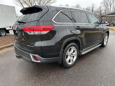 2018 Toyota Highlander 4x4, SUV for sale #105227A - photo 2