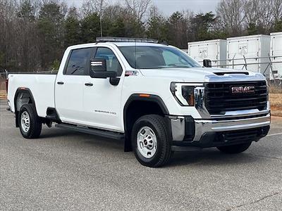 2024 GMC Sierra 2500 Crew Cab 4x4, Pickup for sale #9B3221 - photo 1