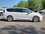 Used 2022 Chrysler Pacifica Limited FWD, Minivan for sale #P78166 - photo 7
