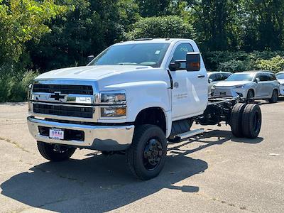 New 2024 Chevrolet Silverado 5500 Work Truck Regular Cab 4WD, Cab Chassis for sale #CT24725 - photo 1