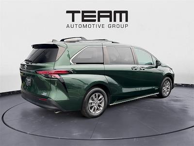 2021 Toyota Sienna XLE FWD, Minivan for sale #HZ1396 - photo 2