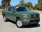 Used 2022 Nissan Frontier SV Crew Cab 4x4, Pickup for sale #B4736A - photo 3