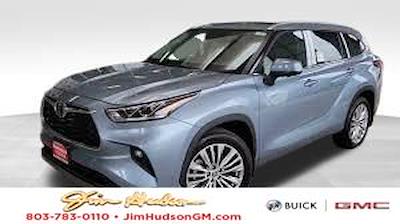 Used 2023 Toyota Highlander Limited FWD, SUV for sale #B5013A - photo 1