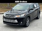 Used 2018 Toyota Highlander XLE FWD, SUV for sale #C34920B - photo 1