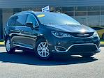 Used 2020 Chrysler Pacifica Touring L FWD, Minivan for sale #FC38786A - photo 3