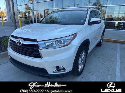 Used 2015 Toyota Highlander Limited FWD, SUV for sale #L34626A - photo 1