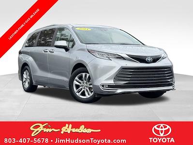 Used 2021 Toyota Sienna Limited FWD, Minivan for sale #T52942A - photo 1