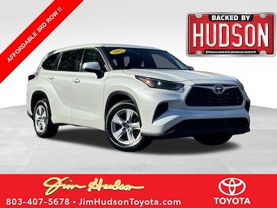 Used 2022 Toyota Highlander L FWD, SUV for sale #T53122A - photo 1