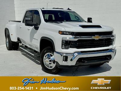 New 2025 Chevrolet Silverado 3500 LT Crew Cab 4x4, Pickup for sale #V4119 - photo 1