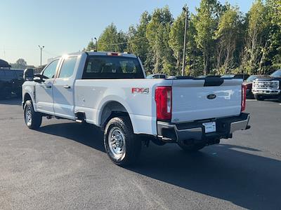 2024 Ford F-350 Crew Cab SRW 4x4, Pickup for sale #T62088 - photo 2