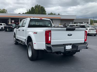 2024 Ford F-350 Crew Cab DRW 4x4, Pickup for sale #T62179 - photo 2