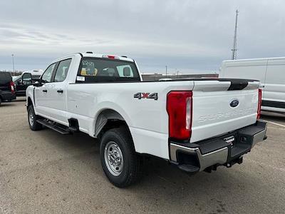 2024 Ford F-250 Crew Cab 4x4, Pickup for sale #JM2008F - photo 2