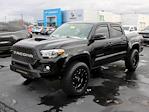 Used 2017 Toyota Tacoma SR5 Double Cab 4x4, Pickup for sale #Z07088A - photo 2