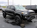 Used 2017 Toyota Tacoma SR5 Double Cab 4x4, Pickup for sale #Z07088A - photo 4