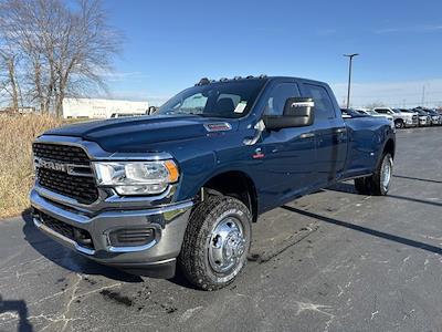 2024 Ram 3500 Crew Cab DRW 4x4, Pickup for sale #MA19167 - photo 1