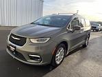 Used 2022 Chrysler Pacifica Touring L FWD, Minivan for sale #HFP1391 - photo 5