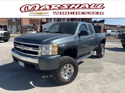 2008 Chevrolet Silverado 1500 Extended Cab 4WD, Pickup for sale #7345A2 - photo 1