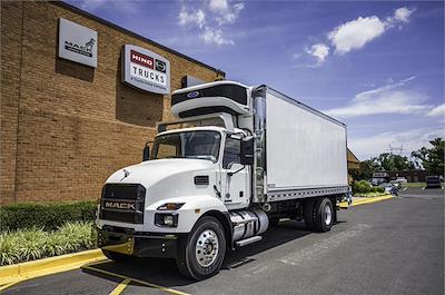 New 2024 Mack MD6 4x2, Refrigerated Body for sale #074797 - photo 1