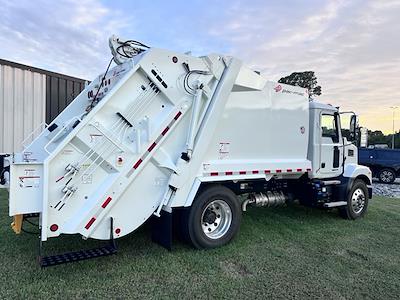 New 2024 Mack MD6 4x2, Garbage Truck for sale #1M2MDBAA2RS075563 - photo 2