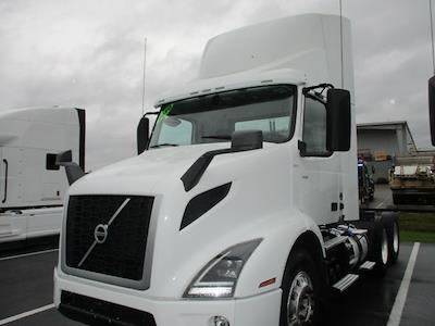 Used 2020 Volvo VNR Conventional Cab 6x4, Semi Truck for sale #240510 - photo 1