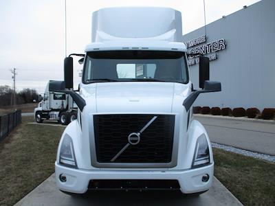 Used 2021 Volvo VNR Conventional Cab 6x4, Semi Truck for sale #276013 - photo 1