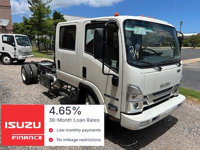 New 2024 Isuzu NRR Crew Cab 4x2, Cab Chassis for sale #3R7309884 - photo 1