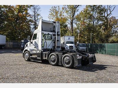 New 2025 Volvo VNL 6x4, Semi Truck for sale #4V4BC9EH4SN664525 - photo 2