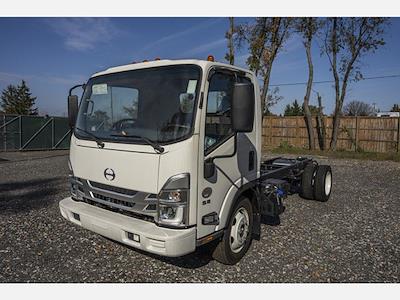 New 2024 Hino S52 Standard Cab 4x2, Cab Chassis for sale #JALEMW169R7305953 - photo 1