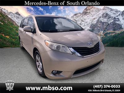 Used 2012 Toyota Sienna LE 4x2, Minivan for sale #RP709063A - photo 1