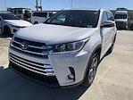 Used 2018 Toyota Highlander 4x4, SUV for sale #SF272983A - photo 20