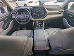 Used 2022 Toyota Highlander XLE 4x2, SUV for sale #SF288498A - photo 2