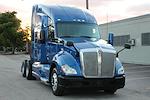 Used 2016 Kenworth T680 4x2, Semi Truck for sale #102188 - photo 1