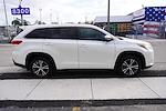 Used 2017 Toyota Highlander LE 4x2, SUV for sale #188214 - photo 17