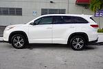 Used 2017 Toyota Highlander LE 4x2, SUV for sale #188214 - photo 8