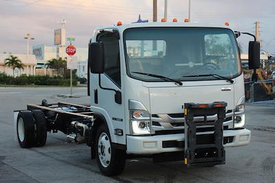 Used 2023 Isuzu NRR Regular Cab 4x2, Cab Chassis for sale #302013 - photo 1